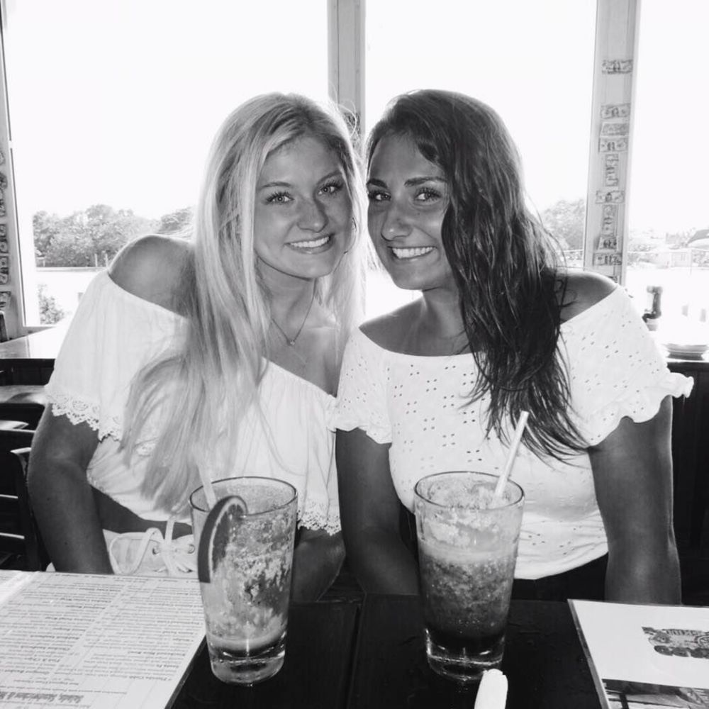 Meet your Posher, Abby